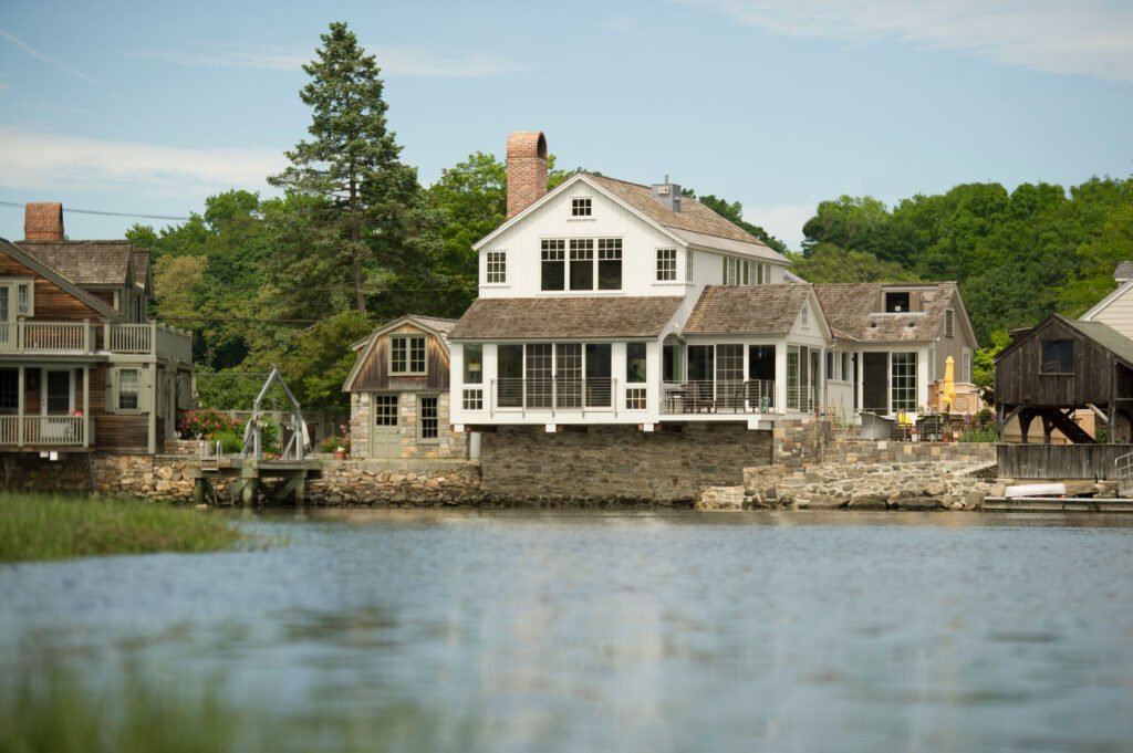 C-Pagliaro-Architects---Historically-New-(3)_web Exterior shot of historical renovation project