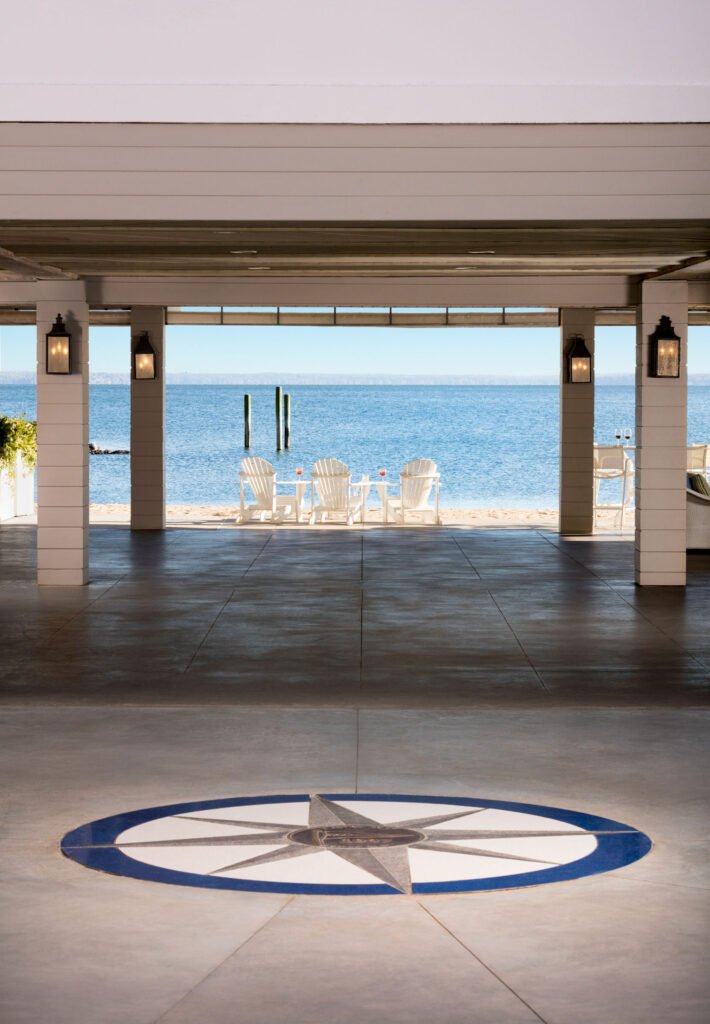 Exterior shot of Tokeneke Club during the day